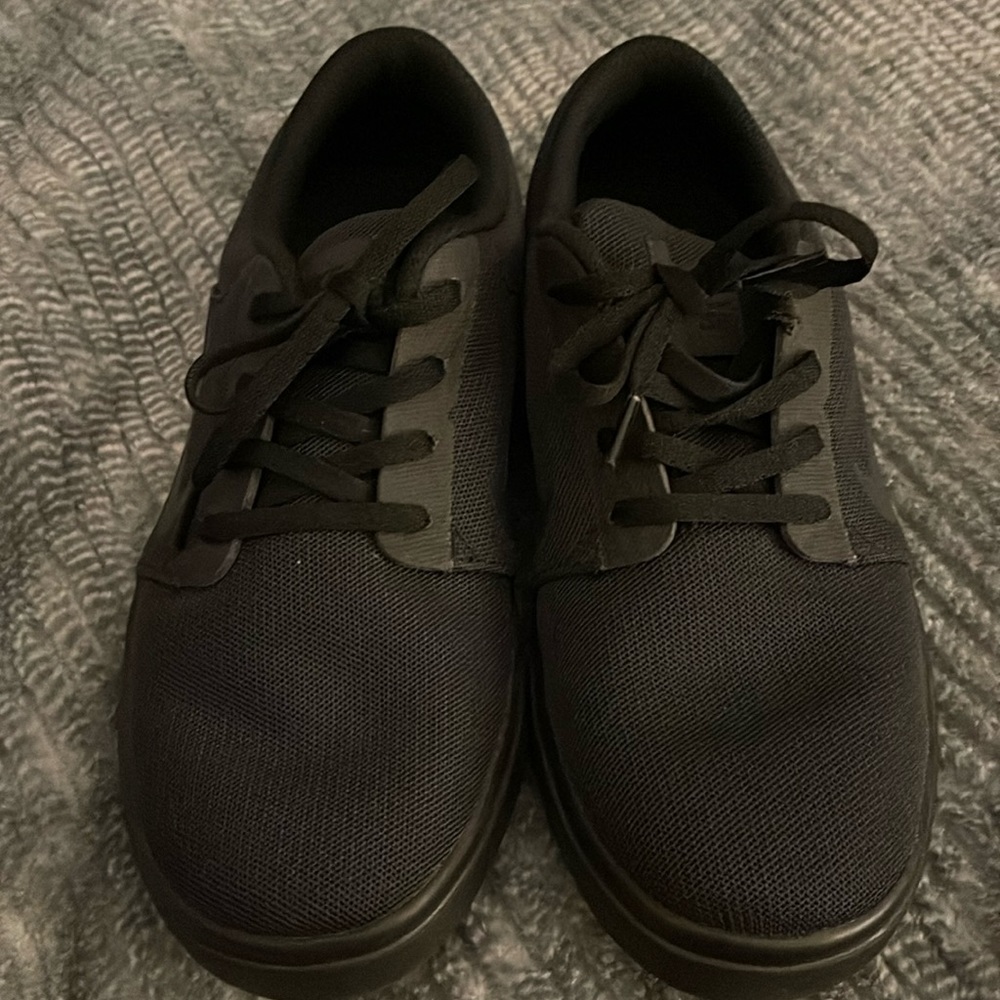 Nike SB Size 6 all black